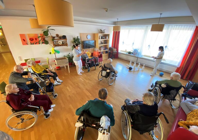 Kegelrunde im Stephansheim.