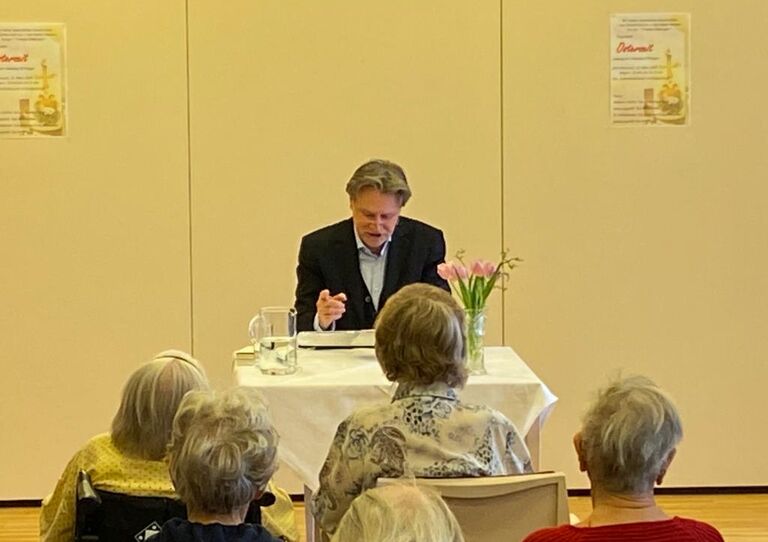 Nikolaus Ettlinger zu Besuch im HB