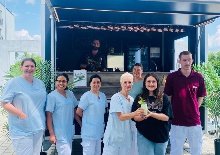 Im Haus der Barmherzigkeit wird der Sommer gefeiert Im Haus der Barmherzigkeit wird der Sommer gefeiert