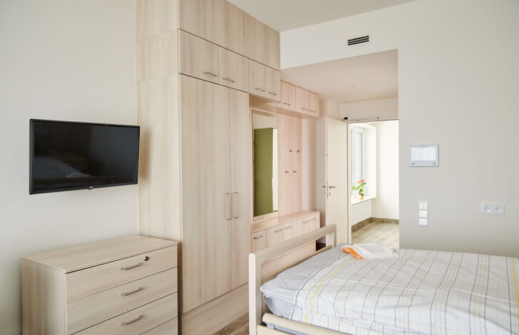 Ein Zimmer im Stadtheim.