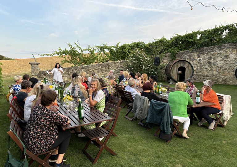 Besuch vom Urbanusheim beim Weingut Besuch vom Urbanusheim beim Weingut