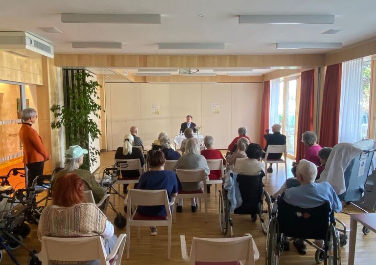 Nikolaus Ettlinger zu Besuch im HB