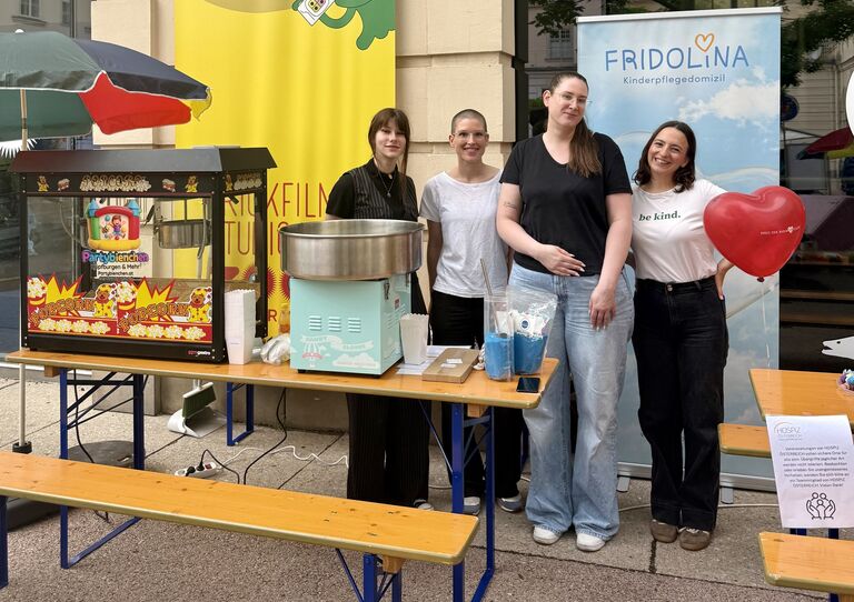 Österreichischer Kinderhospiz- und Palliativtag: FRIDOLINA beim Aktionstag des Österreichischen Hospizverbandes im Wiener Museumsquartier Österreichischer Kinderhospiz- und Palliativtag: FRIDOLINA beim Aktionstag des Österreichischen Hospizverbandes im Wiener Museumsquartier
