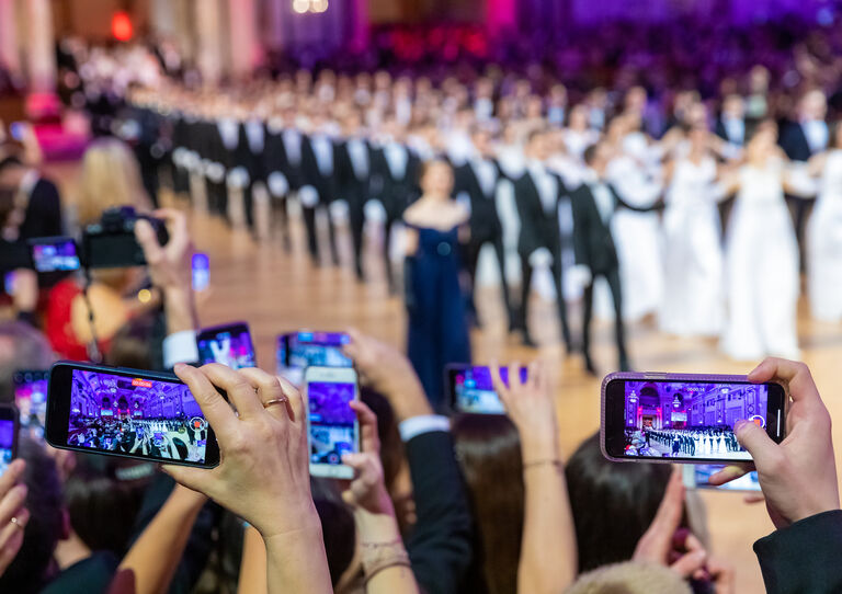 100 Jahre Elmayer-Kränzchen