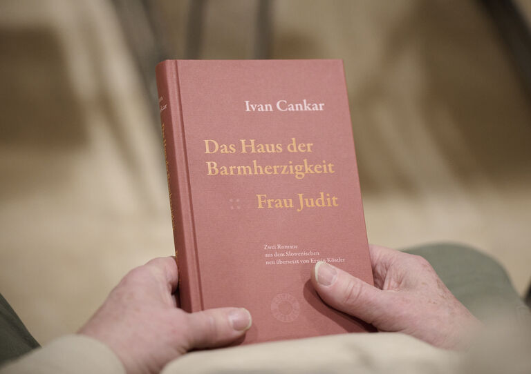 Ivan Cankar: Das Haus der Barmherzigkeit. Frau Judit. Zwei Romane aus dem Slowenischen neu übersetzt und mit einem Nachwort versehen von Erwin Köstler Ivan Cankar: Das Haus der Barmherzigkeit. Frau Judit. Zwei Romane aus dem Slowenischen neu übersetzt und mit einem Nachwort versehen von Erwin Köstler
