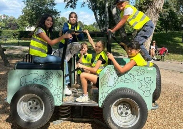 10 Jahre Ferienbetreuung im Haus der Barmherzigkeit 10 Jahre Ferienbetreuung im Haus der Barmherzigkeit
