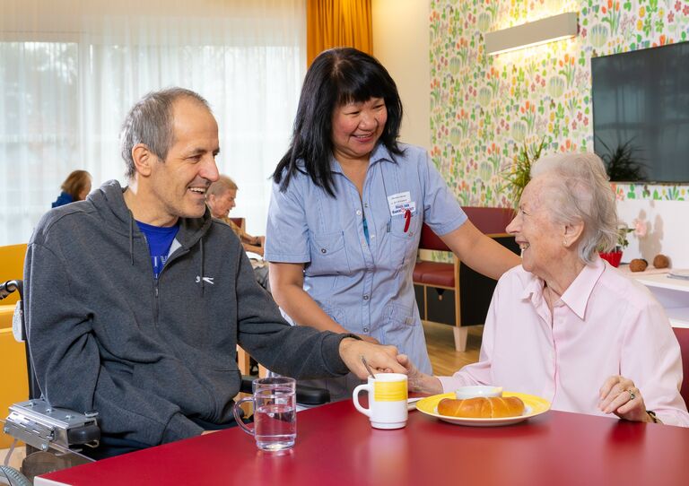 Pflege_und_Betreuung_am_Maurer_Berg_c_APA-Fotoservice_Schedl