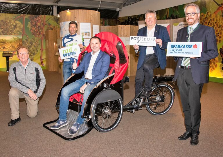 Eine E-Bike-Rikscha für das Urbanusheim