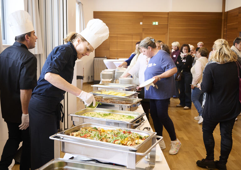 Das Team von SANA Catering sorgte wieder für eine kulinarische Verwöhnung
