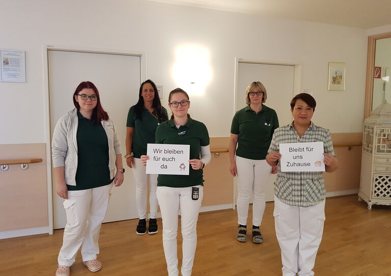 Wir bleiben für euch hier! Bitte bleibt ihr für uns zu Hause.
