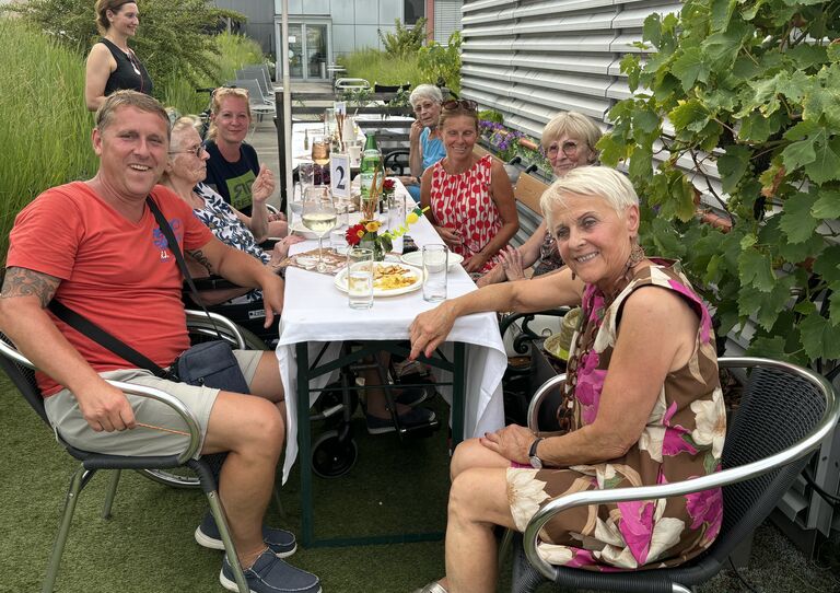 Station Edith in der Seeböckgasse beim Herzsalon Station Edith in der Seeböckgasse beim Herzsalon