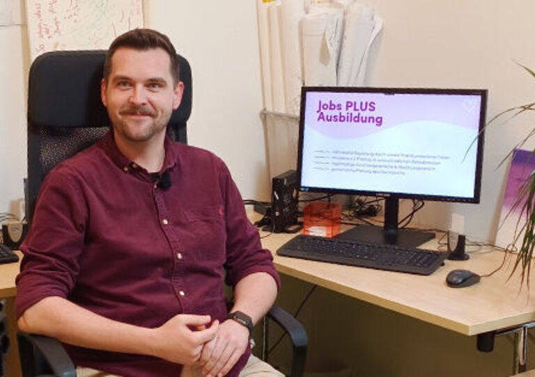 Mathias Konstanzer ist für das Recruiting bei HABIT zuständig. Mathias Konstanzer ist für das Recruiting bei HABIT zuständig.