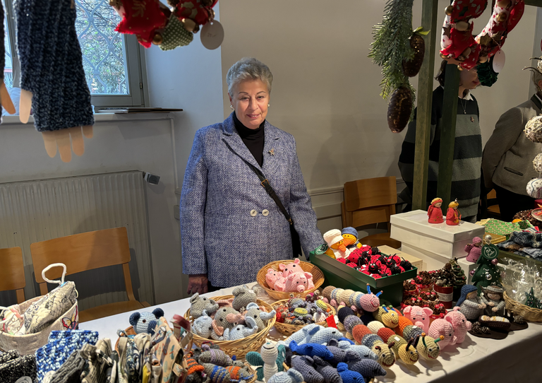 Vom 28. bis 30. November 2024 fand traditionell der Adventmarkt des Club Creativ in der Pfarre Maria Treu statt Vom 28. bis 30. November 2024 fand traditionell der Adventmarkt des Club Creativ in der Pfarre Maria Treu statt