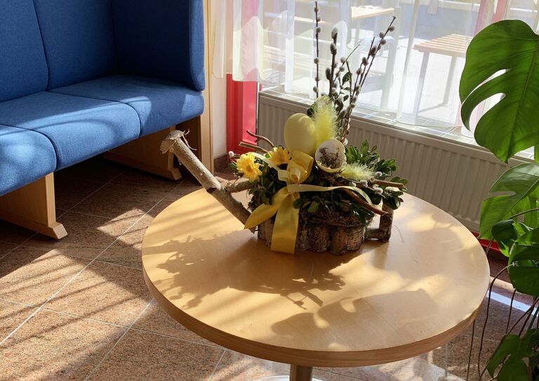 Osterschmuck im Stadtheim