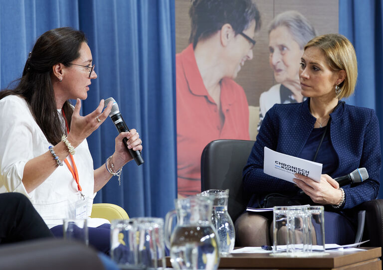Viktoria Stein im Gespräch mit Julia Schütze