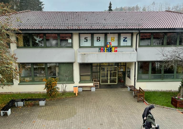 Aufnahme von Behinderteneinrichtung Mariaberg von außen