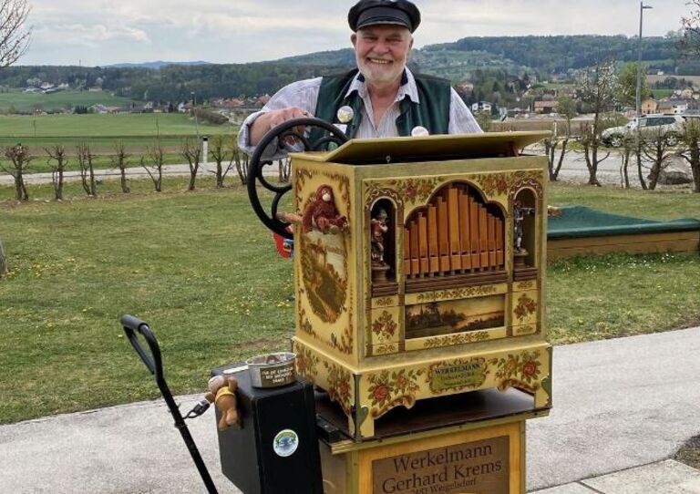Der Werkelmann zu Besuch im Clementinum