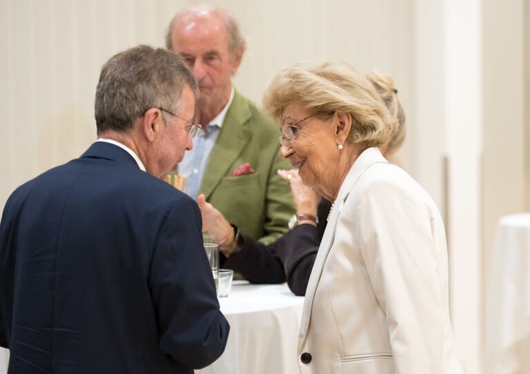 Institutsdirektor Christoph Gisinger im Gespräch
