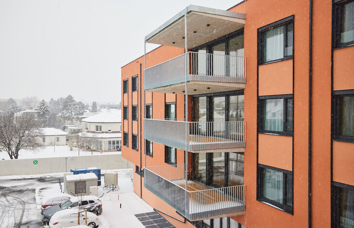Die Fassade des neuen Stadtheims.