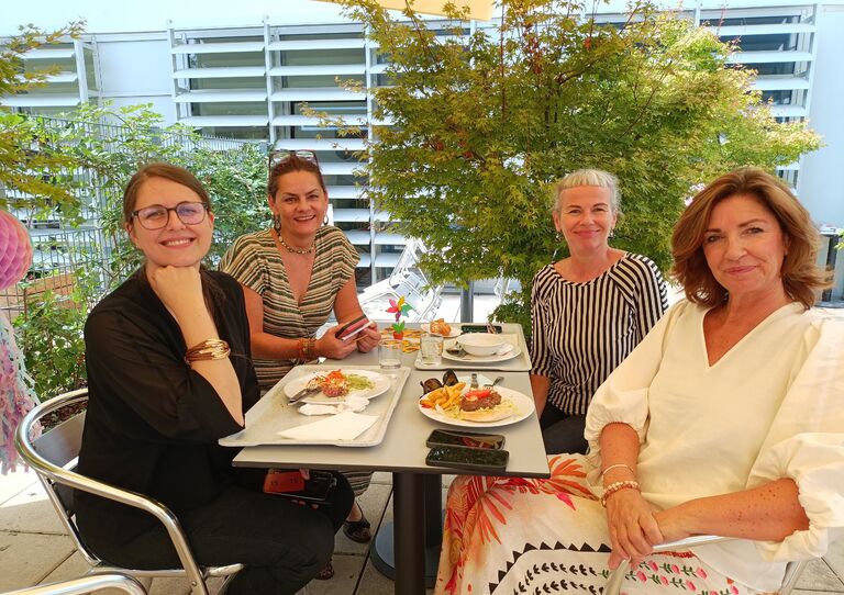Im Haus der Barmherzigkeit wird der Sommer gefeiert Im Haus der Barmherzigkeit wird der Sommer gefeiert
