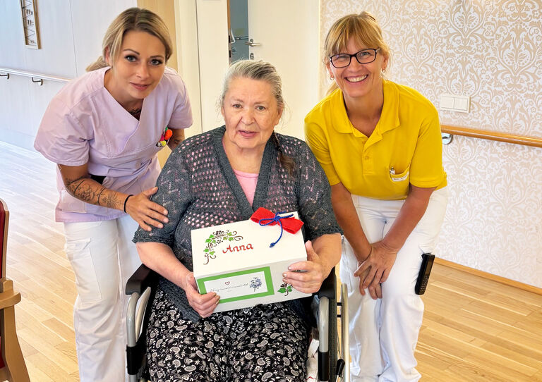 "Vergissmeinnicht"-Erinnerungskisten im Urbanusheim "Vergissmeinnicht"-Erinnerungskisten im Urbanusheim