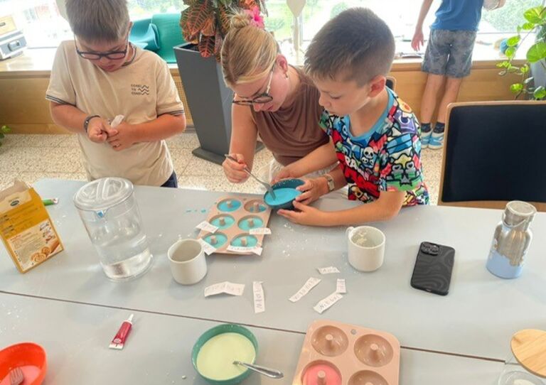 10 Jahre Ferienbetreuung im Haus der Barmherzigkeit 10 Jahre Ferienbetreuung im Haus der Barmherzigkeit