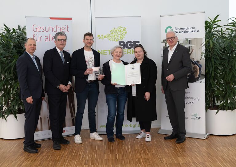 Andreas Kauba, Claudia Grabner und Anja Hadziavdic bei der feierlichen Verleihung Andreas Kauba, Claudia Grabner und Anja Hadziavdic bei der feierlichen Verleihung