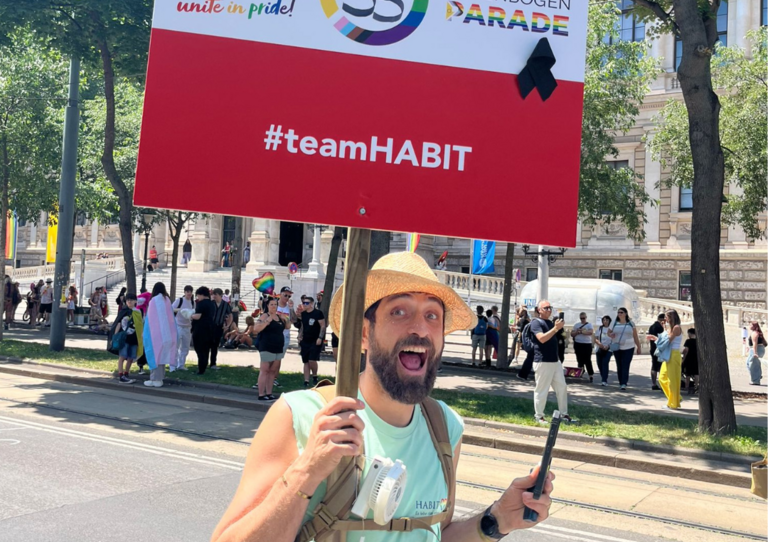 HABIT bei der Wiener Regenbogenparade 2025 HABIT bei der Wiener Regenbogenparade 2025