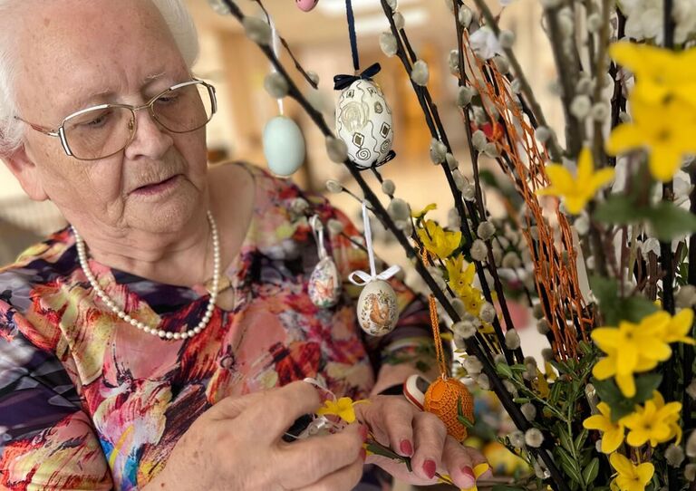 Das Haus der Barmherzigkeit wünscht ein gesegnetes Osterfest Das Haus der Barmherzigkeit wünscht ein gesegnetes Osterfest