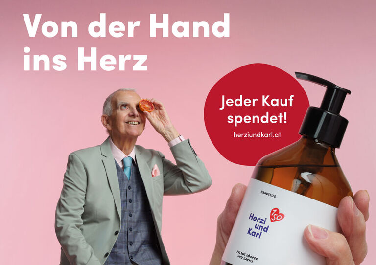 Unsere Jubiläumskampagne in Kooperation mit Saint Charles Unsere Jubiläumskampagne in Kooperation mit Saint Charles