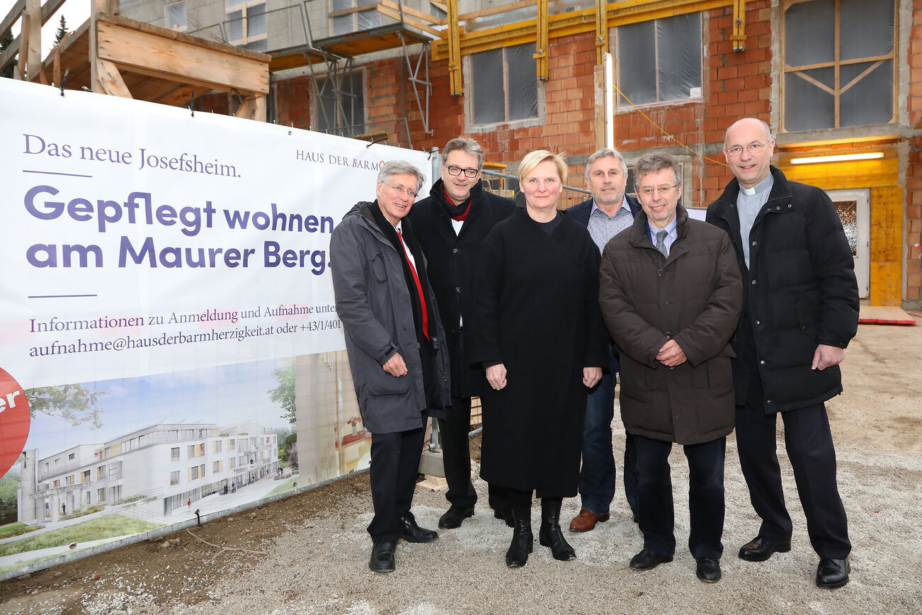 Dachgleiche Am Maurer Berg St. Josef